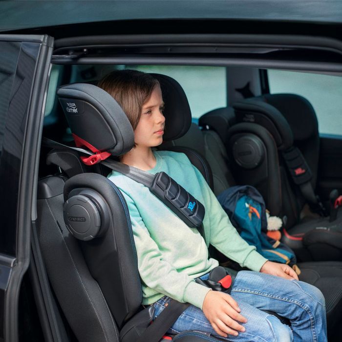 Britax Römer dječja autosjedalica Kidfix III S - grupa 2/3 (15-36 kg) - Storm Grey